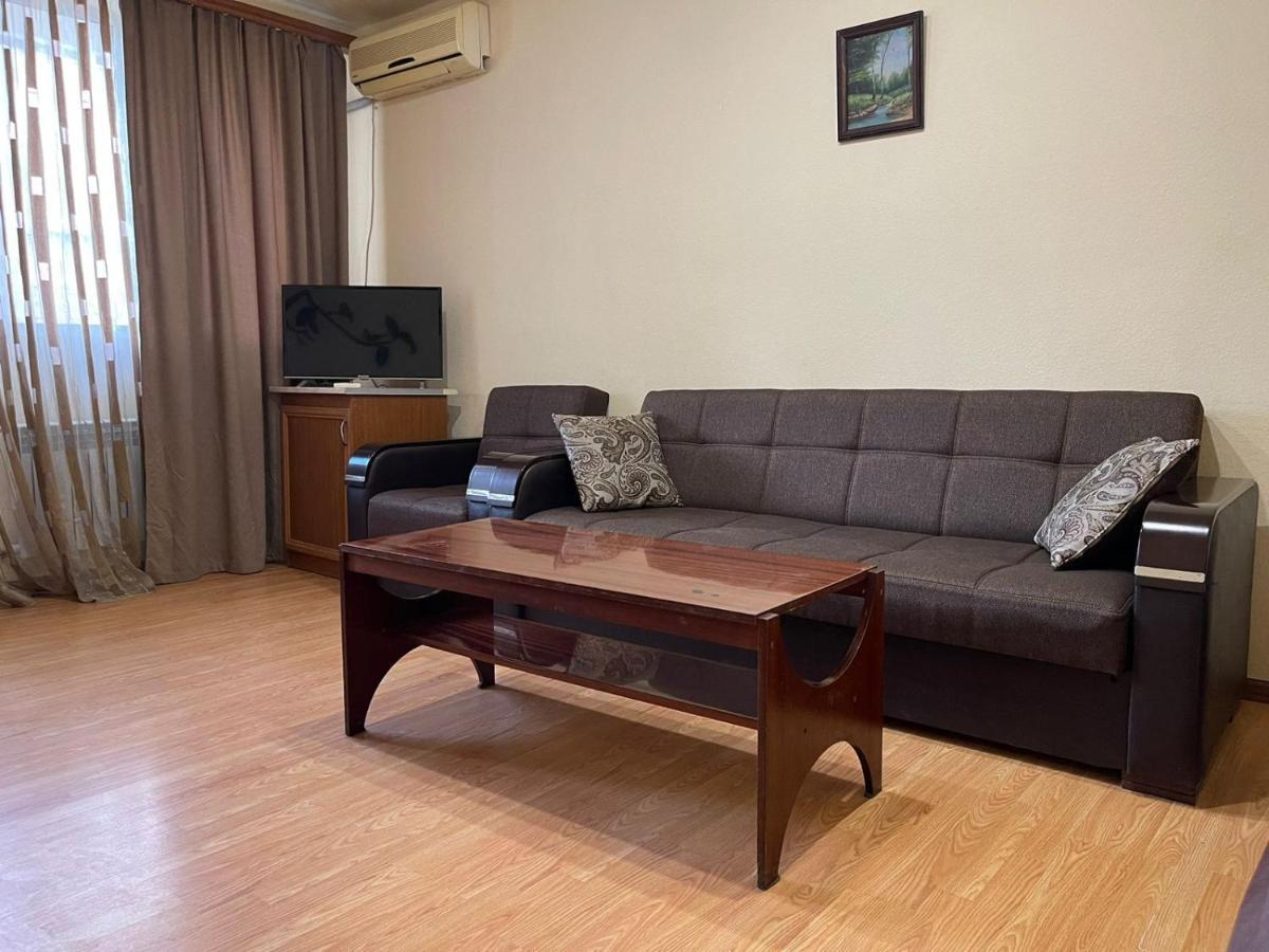 Apartment In Yerevan, Centre Zewnętrze zdjęcie